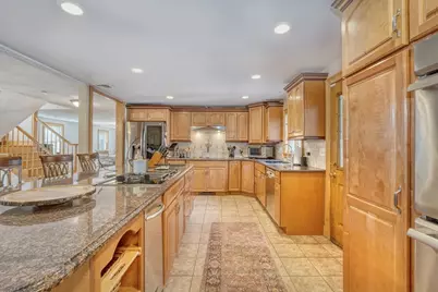 17 Marshall St, North Reading, MA 01864 - Photo 6