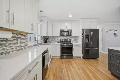 5 Day Lily Ln, Westfield, MA 01085 - Photo 8