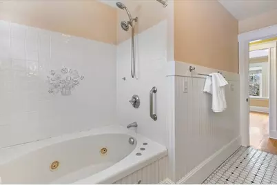 10 Winchester St, Haverhill, MA 01835 - Photo 30