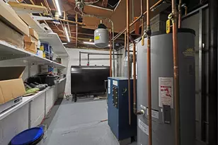 166 Charles St, New Bedford, MA 02744 - Photo 26