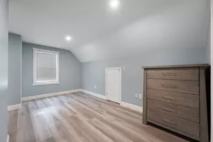 166 Charles St, New Bedford, MA 02744 - Photo 20