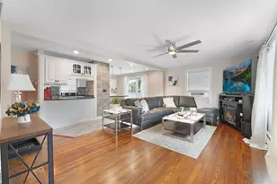 166 Charles St, New Bedford, MA 02744 - Photo 8