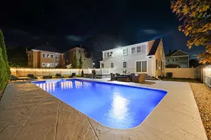 166 Charles St, New Bedford, MA 02744 - Photo 30