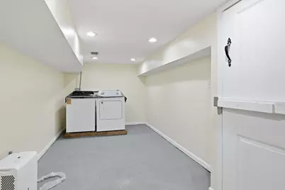 32 Glenview Dr, West Springfield, MA 01089 - Photo 30