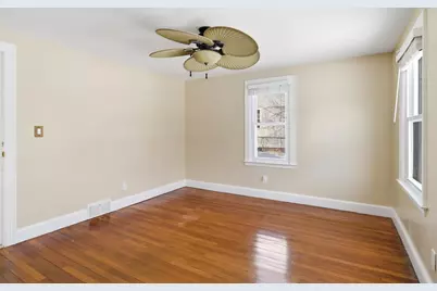 32 Glenview Dr, West Springfield, MA 01089 - Photo 18