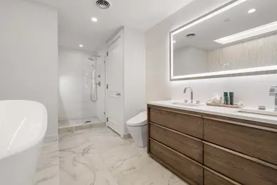 500 Atlantic Ave #18C, Boston, MA 02210 - Photo 10