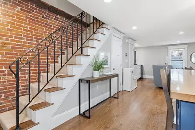 19 Linden St, Boston, MA 02127 - Photo 10