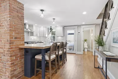 19 Linden St, Boston, MA 02127 - Photo 4