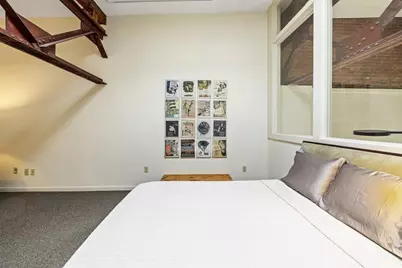 24-34 Pleasant St #4, Northampton, MA 01060 - Photo 18