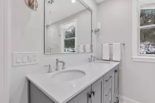 34 Pleasant St, Wellesley, MA 02482 - Photo 12