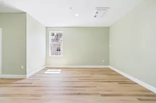110 8th St, New Bedford, MA 02740 - Photo 36