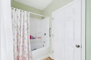 110 8th St, New Bedford, MA 02740 - Photo 16