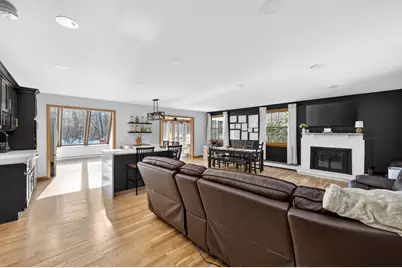 197 Chestnut St, Rehoboth, MA 02769 - Photo 12