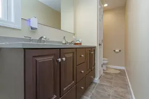 78 Greenbrier Dr, New Bedford, MA 02745 - Photo 16