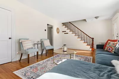 4 Garfield Ave, Stoneham, MA 02180 - Photo 4