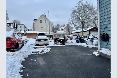 90 Sherdian St, Lynn, MA 01902 - Photo 16