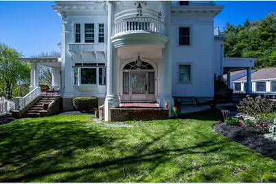 1041 Great Pond Rd #4, North Andover, MA 01845 - Photo 2