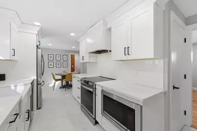 5 Bancroft St, Westfield, MA 01085 - Photo 8