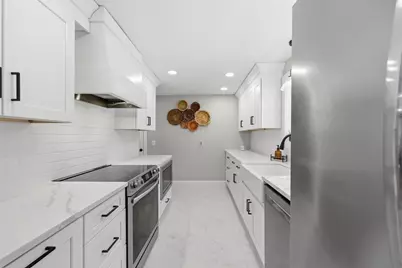 5 Bancroft St, Westfield, MA 01085 - Photo 10