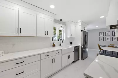 5 Bancroft St, Westfield, MA 01085 - Photo 6