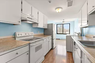 49 Melrose St, Melrose, MA 02176 - Photo 12