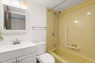 49 Melrose St, Melrose, MA 02176 - Photo 18