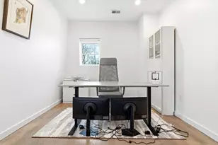 70 Walker St, Newton, MA 02460 - Photo 30