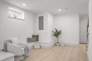 10-12 Clyde Rd, Watertown, MA 02472 - Photo 32