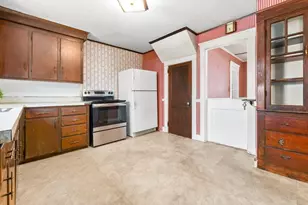 14 Chase St, Danvers, MA 01923 - Photo 22