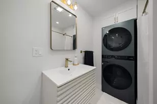 263 Princeton St, Boston, MA 02128 - Photo 18