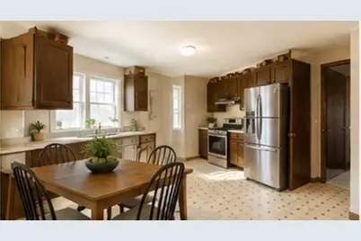 46 Marlboro #46, Belmont, MA 02478 - Photo 10