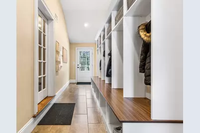 6 Jonathan Rd, Burlington, MA 01803 - Photo 4