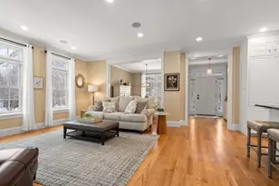 26 Maple Ln, Medfield, MA 02052 - Photo 8