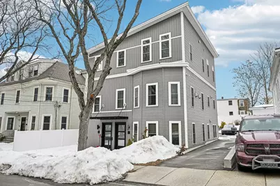 10 Wakefield Ave #B, Wakefield, MA 01880 - Photo 6