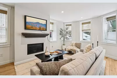 10 Wakefield Ave #B, Wakefield, MA 01880 - Photo 10