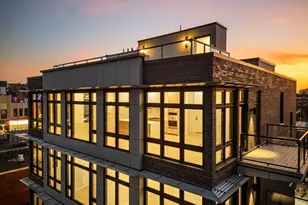 14 Green St, Brookline, MA 02446 - Photo 2