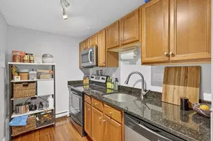 200 Manning St, Hudson, MA 01749 - Photo 4
