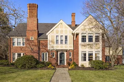 4 Dartmouth St, Winchester, MA 01890 - Photo 1