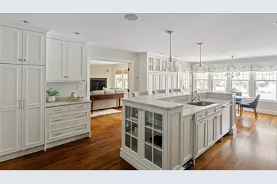 4 Dartmouth St, Winchester, MA 01890 - Photo 6