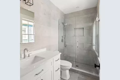 111-113 Pearson Rd, Somerville, MA 02144 - Photo 16