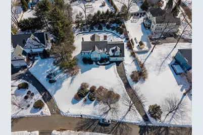 27 Summerfield Rd, Amherst, MA 01002 - Photo 40