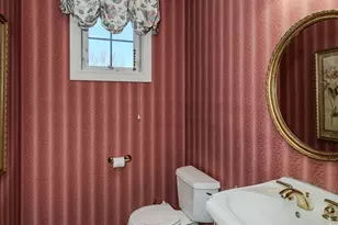 27 Summerfield Rd, Amherst, MA 01002 - Photo 18