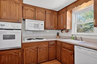 18 Brigati Terrace, Framingham, MA 01701 - Photo 8