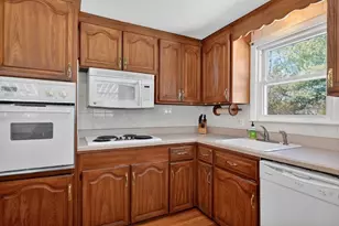 18 Brigati Terrace, Framingham, MA 01701 - Photo 8