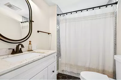 370 W Townsend Rd, Lunenburg, MA 01462 - Photo 18