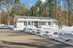 370 W Townsend Rd, Lunenburg, MA 01462 - Photo 1