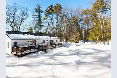 370 W Townsend Rd, Lunenburg, MA 01462 - Photo 26