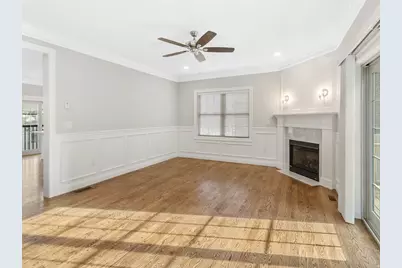 35 Lambert St #35, Boston, MA 02119 - Photo 4