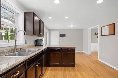 2 Lydia Lane, Clinton, MA 01510 - Photo 4