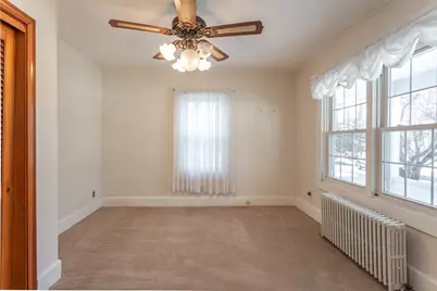 67 Bridge St, Fairhaven, MA 02719 - Photo 18